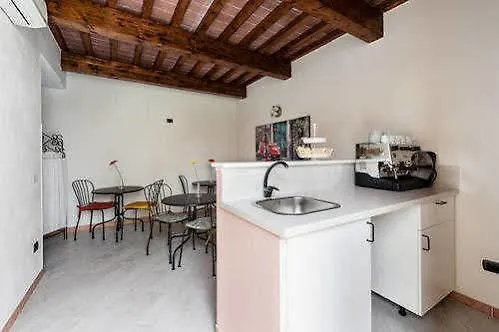 Nocleg ze śniadaniem B&B Bianchi 64 Piza