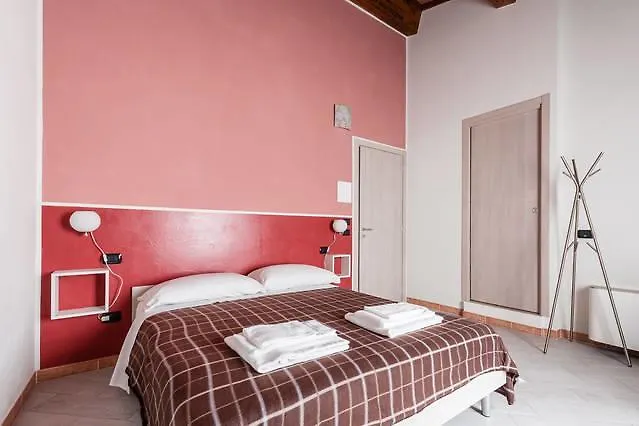 B&B Bianchi 64 Pisa Bed & Breakfast